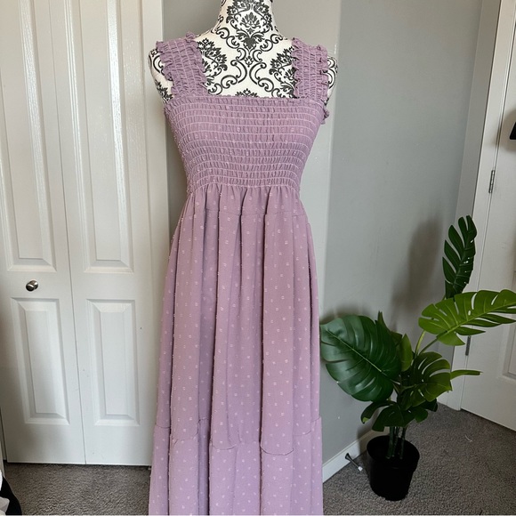 Purple Sleeveless Maxi Dress - Picture 3 of 4